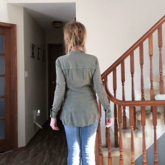 Cotton Express khaki button up top - Picture 11 of 13